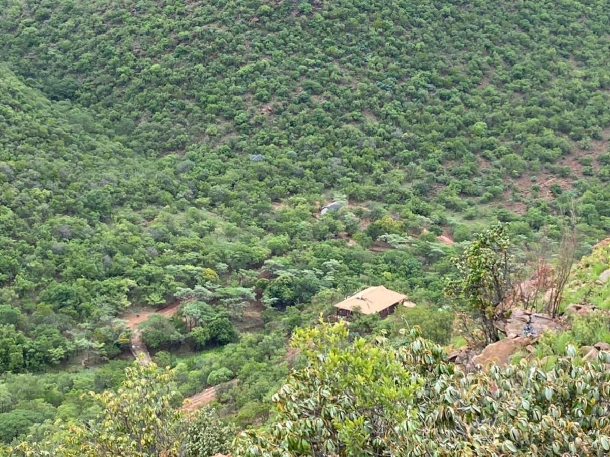 Waterfall Safari Lodge Winterkamp Bagian luar foto