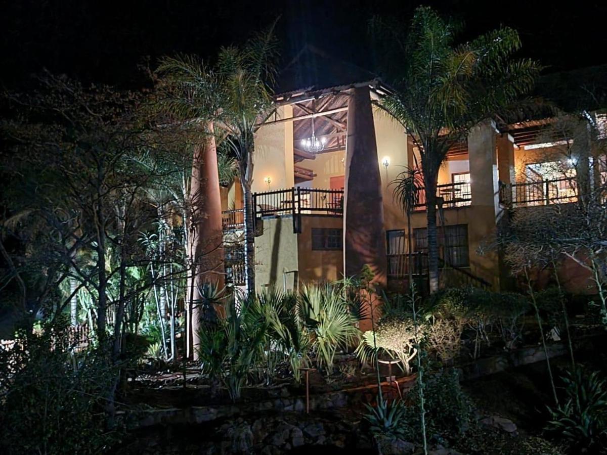 Waterfall Safari Lodge Winterkamp Bagian luar foto