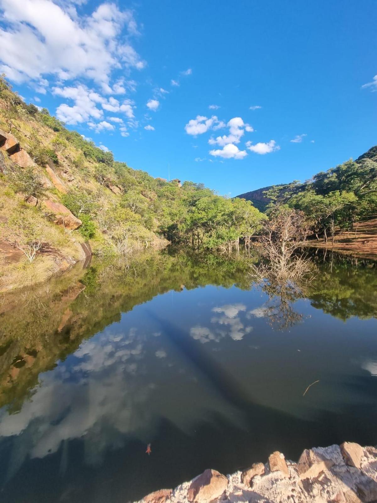 Waterfall Safari Lodge Winterkamp Bagian luar foto