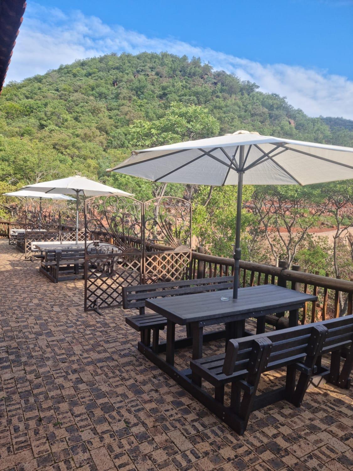 Waterfall Safari Lodge Winterkamp Bagian luar foto