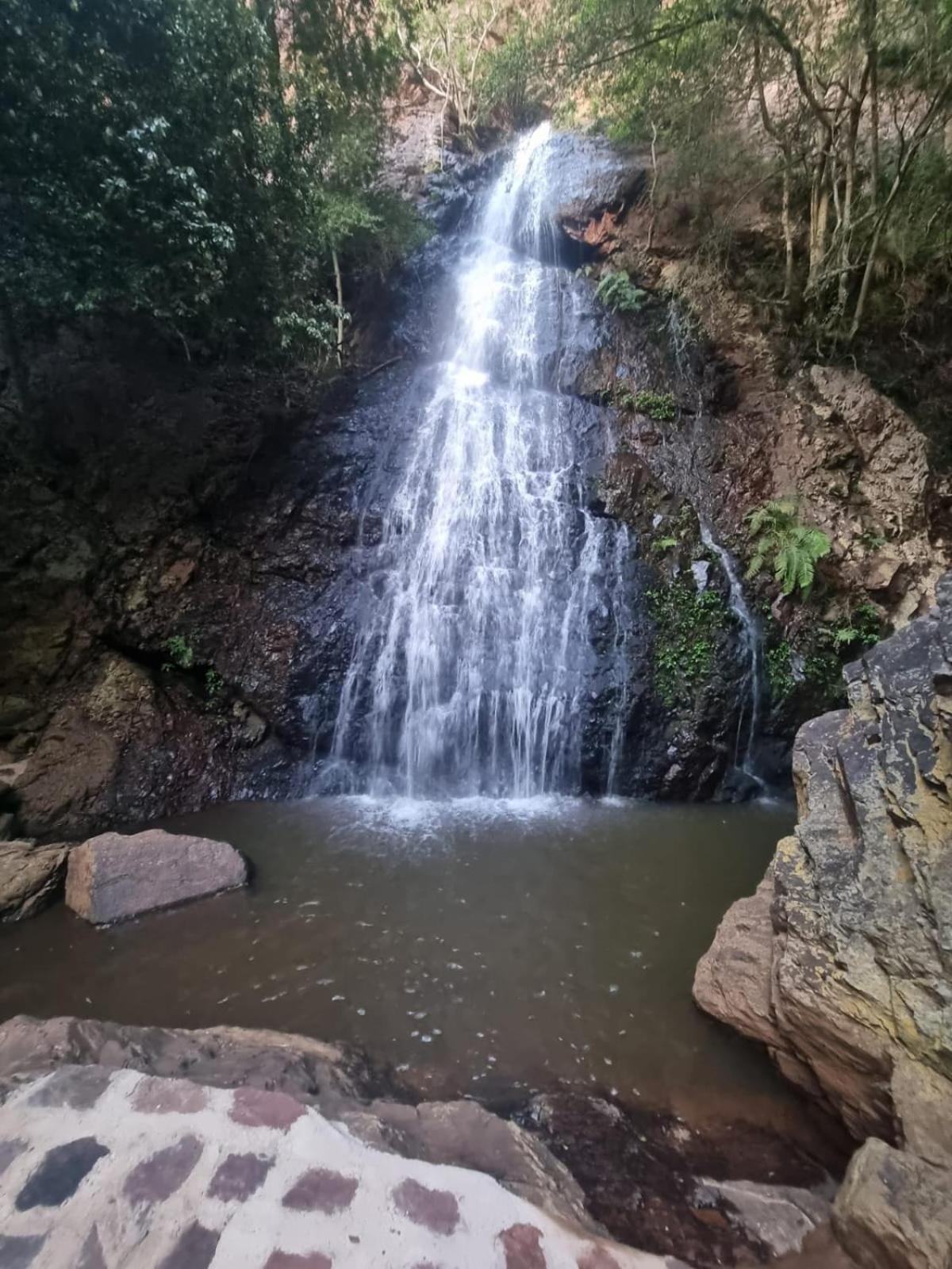 Waterfall Safari Lodge Winterkamp Bagian luar foto